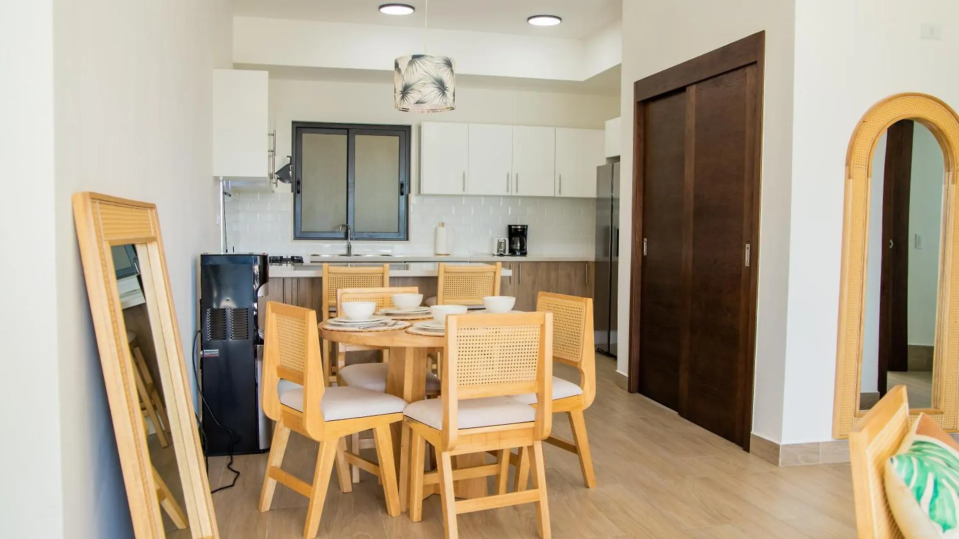 Апартаменты Modern 2 Bedroom With Amazing Ocean Views And Infinity Pool Лас Терренас